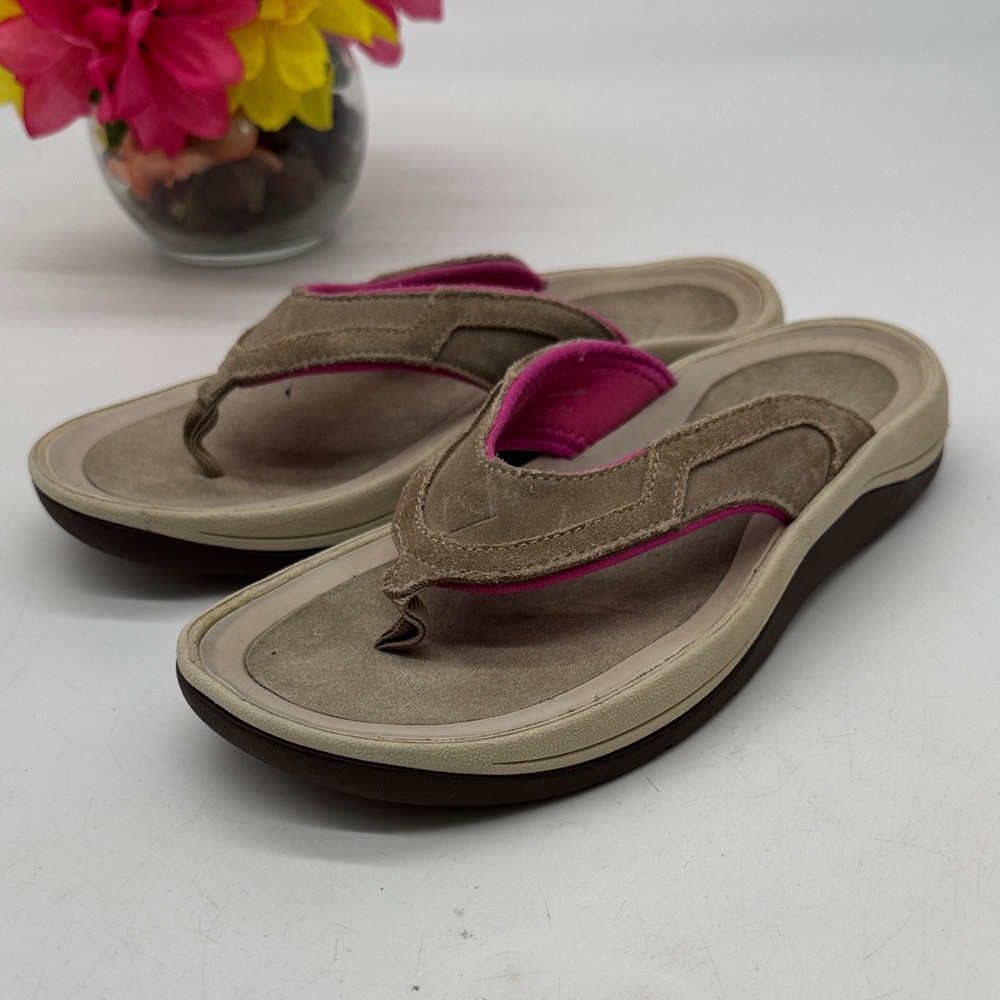 The Original Muck Boot Company Tan and Pink Sandals Size 7.5 FFT9490E